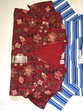 Basic Editions Womens Knit Top and White Stag Knit Top short Sleeve New M